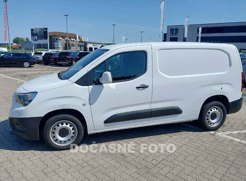 Opel Combo (2021) 1.5CDTi MAXi, AC - fotka 6 z 10