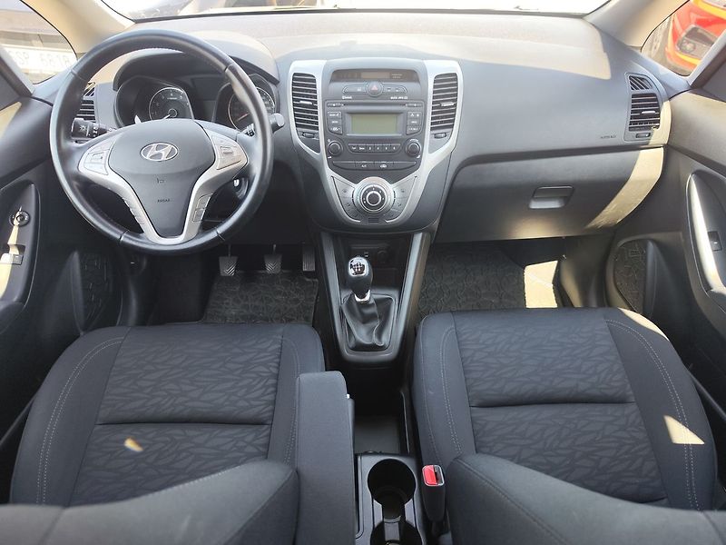 Hyundai ix20 1.4i/66kW Trikolor Club - fotka 12 z 29