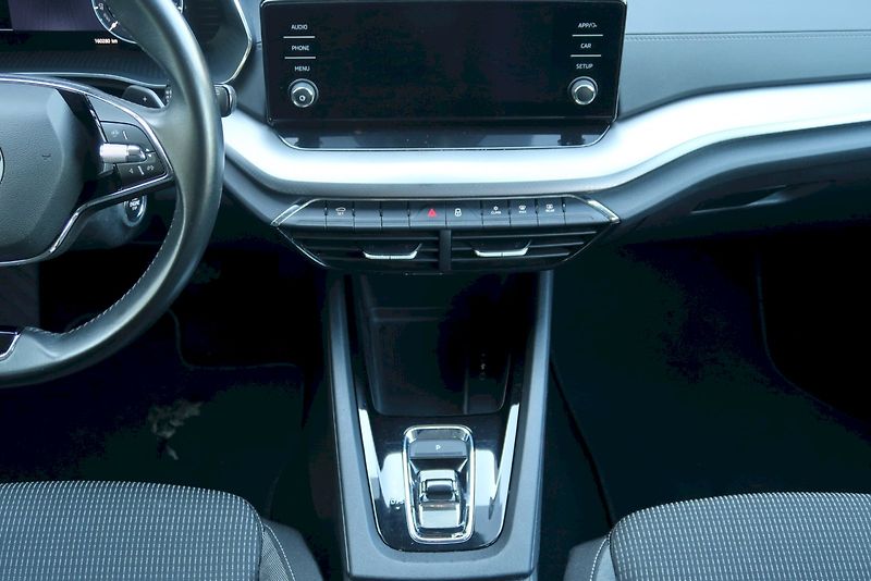 Škoda Octavia (2023) Ambition Plus 2.0 TDI 110 kW D - fotka 22 z 28