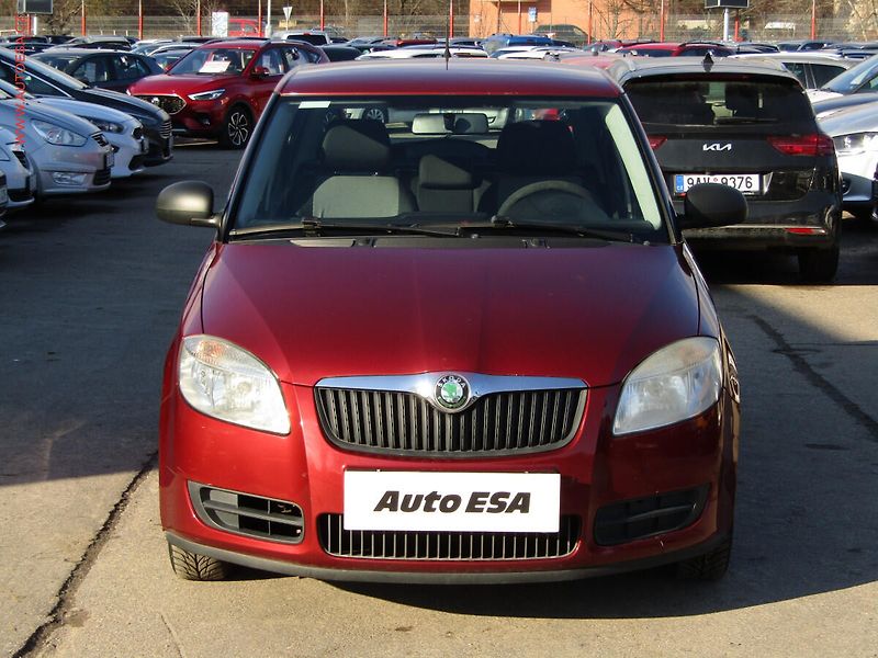 Škoda Fabia (2008) 1.2 HTP, ČR, STK1/28 - fotka 2 z 12