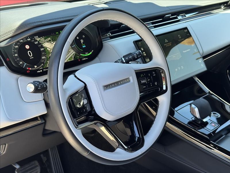 Land Rover Range Rover Sport 3,0 P550e Autobiography 4x4 AT - fotka 10 z 38