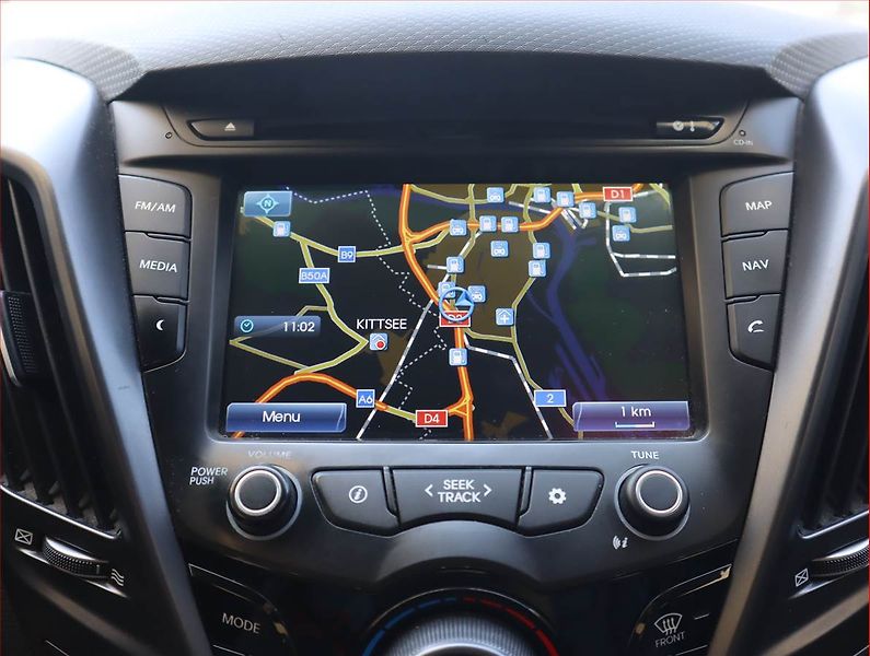 Hyundai Veloster (2013) 1.6 T-GDI, Serv.kniha, Navi - fotka 13 z 19