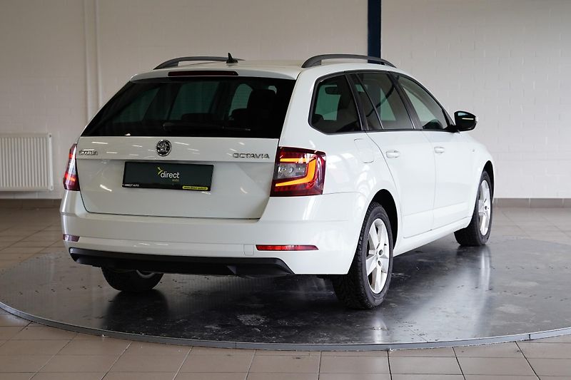 Škoda Octavia - fotka 2 z 29
