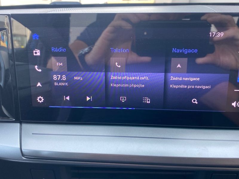 Opel Frontera (2025) GS ELECTRIC (113k) AT (44kWh) - fotka 16 z 28