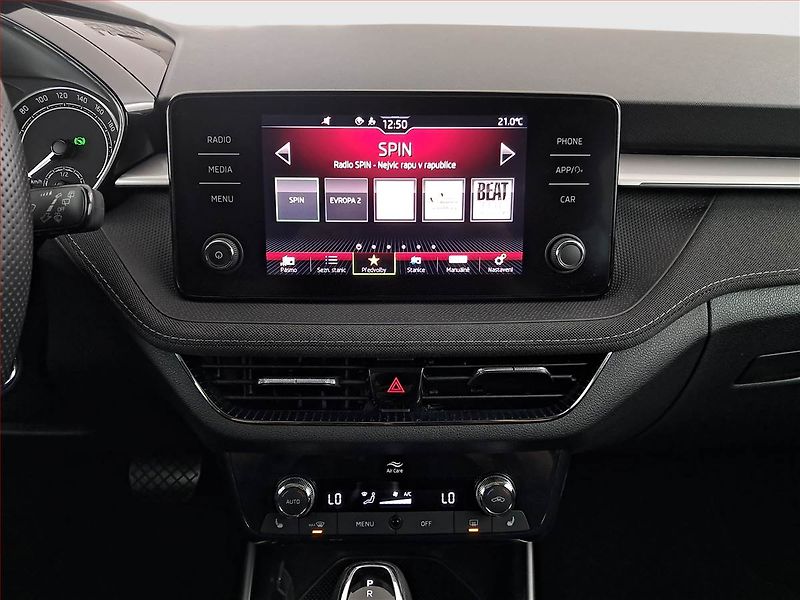 Škoda Fabia (2023) 1.0 TSI, Automat, Serv.kniha - fotka 12 z 19