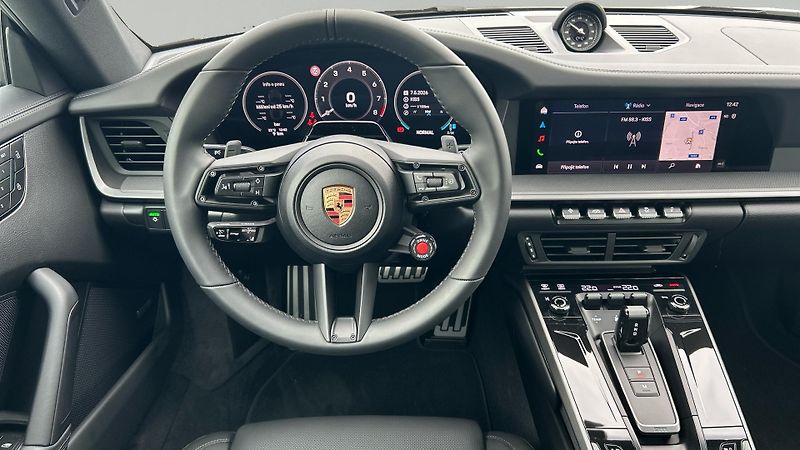 Porsche 911 (2026) Carrera - fotka 18 z 29