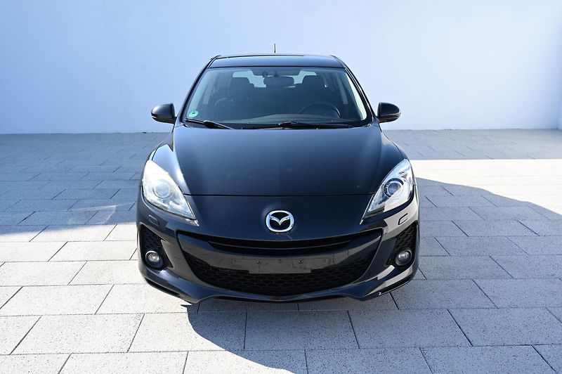 Mazda 3 2.0 110KW Sports-Line 7/2012 - fotka 2 z 30