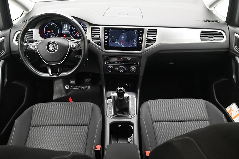Volkswagen Golf Sportsvan 1,6 TDI 85 kW Navi Záruka až 5 - fotka 15 z 27