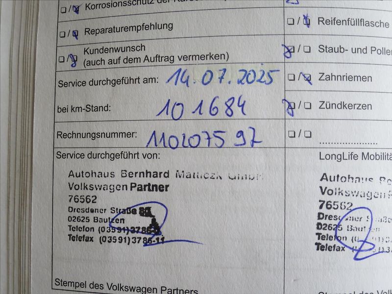 Volkswagen Touran 1,4  TSI MATCH - fotka 25 z 34