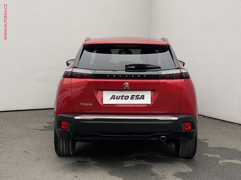 Peugeot 2008 (2019) 1.5 HDi, Allure, AT, LED - fotka 5 z 18