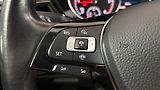 Volkswagen Touran 2.0 TDI Highline - náhled 14