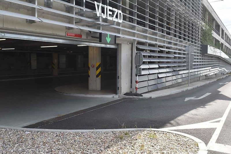 Postavit dobré garáže není jednoduché....