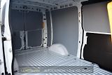 Iveco Daily 2,3HPi AUTOMAT KAMERA 5tKM!! - náhled 34