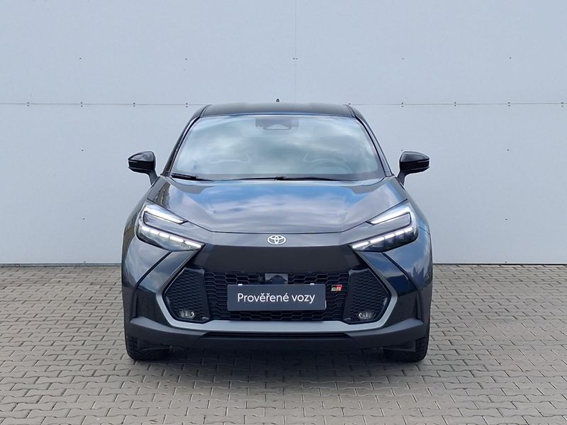 Toyota C-HR 2,0 HEV e-CVT GR Sport - fotka 4 z 26