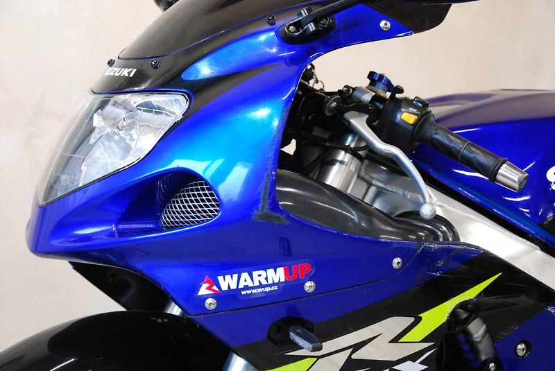 Suzuki GSX-R 750 (2001) - fotka 16 z 21