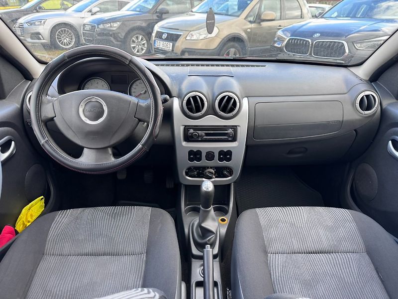 Dacia Sandero (2009) LPG 1,4 55 KW KOLA - fotka 21 z 45