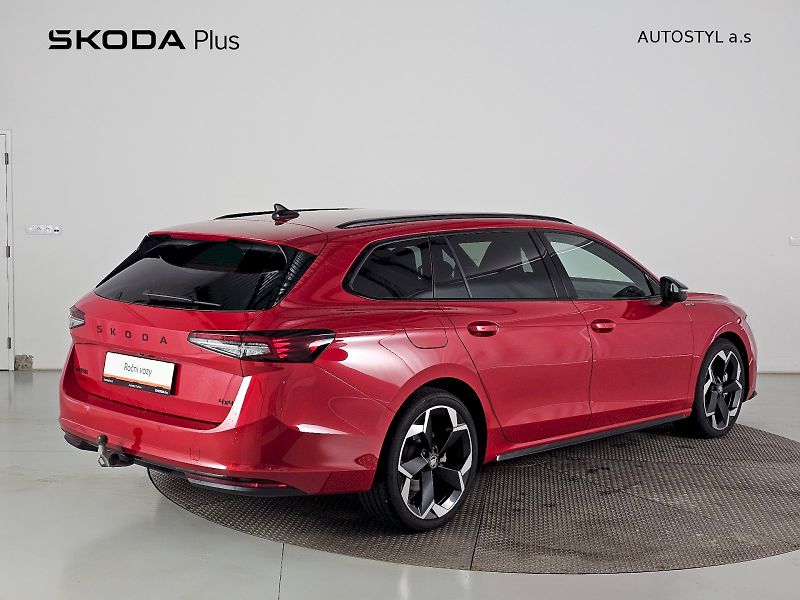 Škoda Superb (2025) 2.0TDI 142kW 4X4 SPORTLINE WEB - fotka 2 z 33
