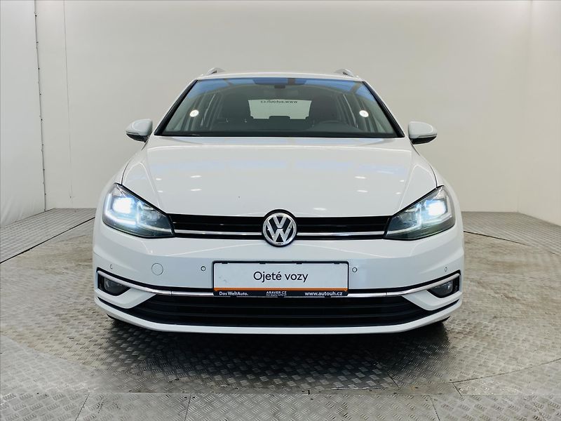 Volkswagen Golf 1,6 TDI 85kW LED Comfortline - fotka 4 z 26