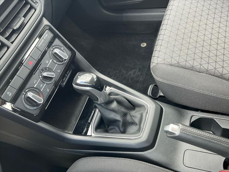 Volkswagen T-Cross 1,0 TSi 81kW 7DSG LIFE - fotka 18 z 24