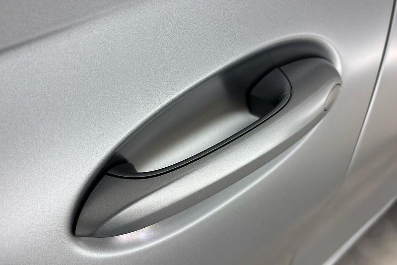 BMW X6 xDrive40d - fotka 26 z 27