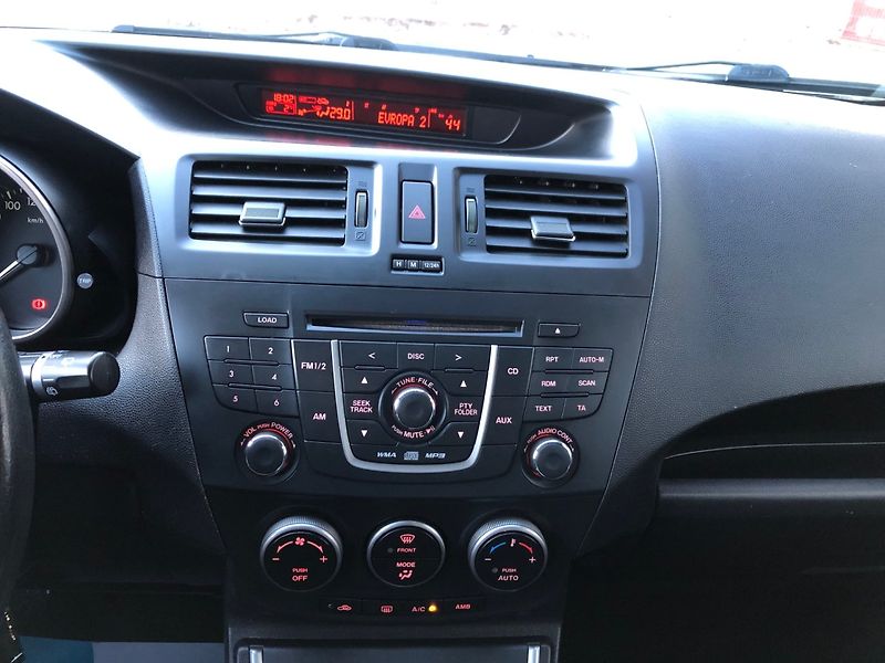 Mazda 5 (2011) 1.6 MZR-CD, 7míst - fotka 21 z 31