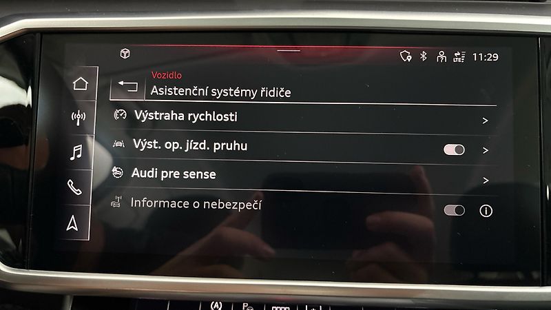 Audi A6 2.0 45TFSI S Tronic Avant - fotka 23 z 25