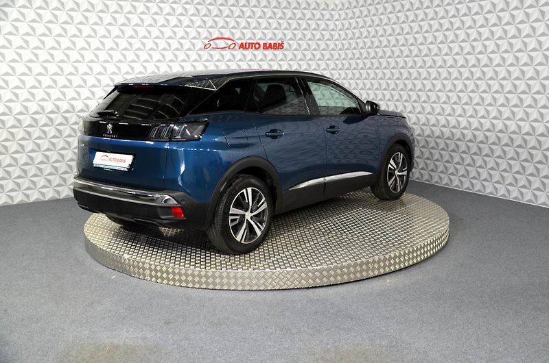 Peugeot 3008 (2022) 1.5bHDi 130 Allure - fotka 6 z 17