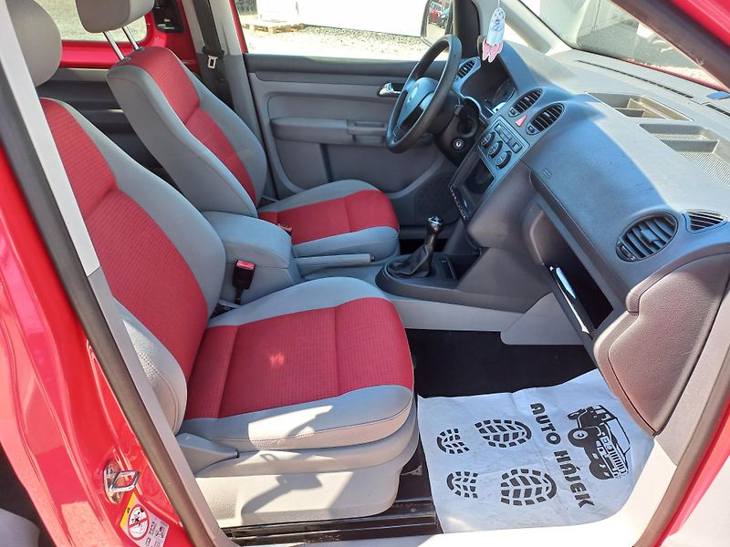 Volkswagen Caddy (2009) 1.9TDi 77kW Life - fotka 14 z 22