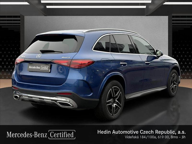 Mercedes-Benz GLC 300 de 4M AMG hybrid - fotka 5 z 28
