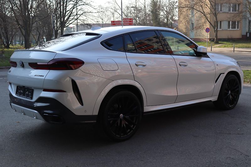 BMW X6 XDRIVE 40i G06 M-PAKET 245kW - fotka 10 z 50