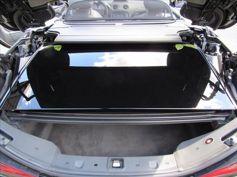 Mercedes-Benz SL 5,5 550 V8 285kw Cabrio - fotka 25 z 44