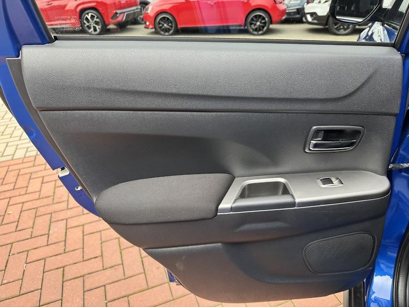 Mitsubishi ASX (2018) 1.6i Mivec Xenony Navi Kamera - fotka 22 z 48