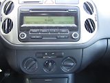 Volkswagen Tiguan (2008) 2.0 TDI 100kW  4x4 BEZ KOROZE - náhled 32
