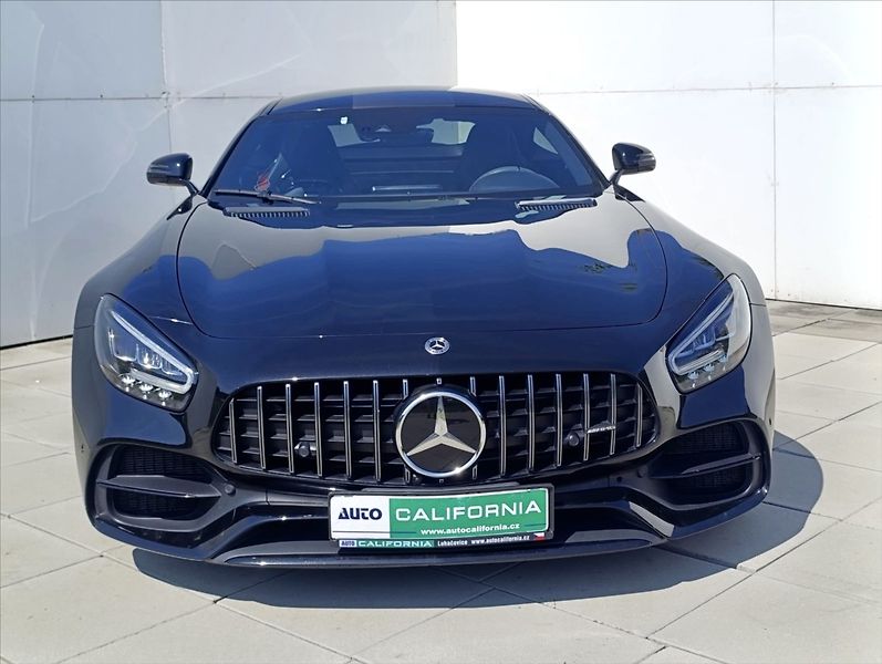 Mercedes-Benz AMG GT 4,0 i V8 390kW NIGHT EDITION - fotka 3 z 46