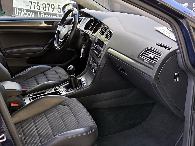 Volkswagen Golf 1.4TSi SERV.KN, nové ROZVODY   - fotka 29 z 50
