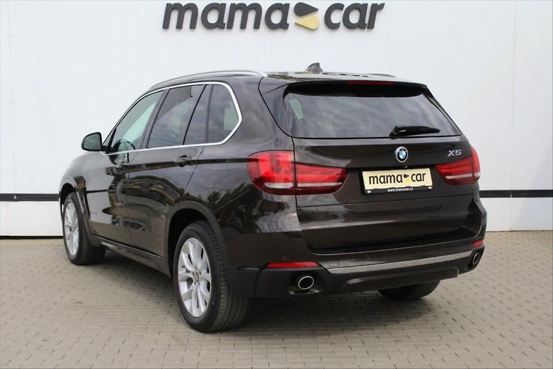BMW X5 xDrive 30d NAVI DPH 1.MAJ ČR - fotka 5 z 26