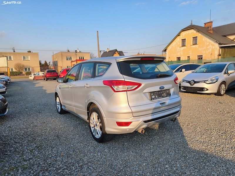 Ford Kuga (2016) - fotka 8 z 39