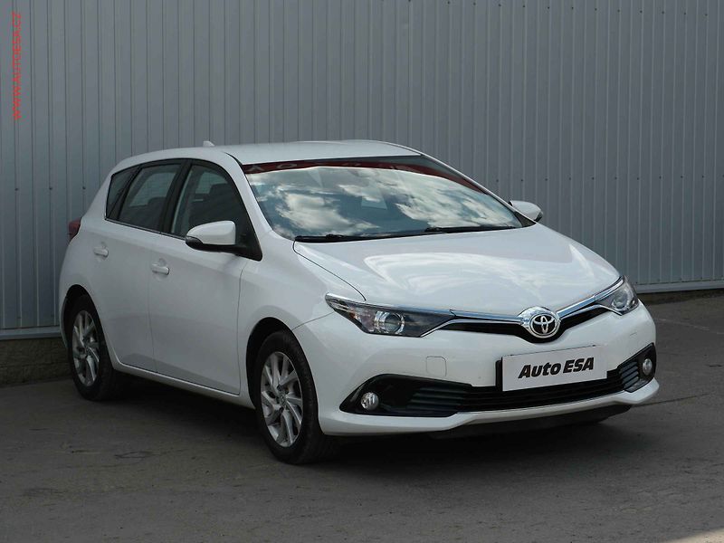 Toyota Auris (2019) 1.6i, ČR, AC, tempo - fotografie inzerátu