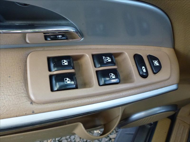 SsangYong Rexton 2,9 Mercedes Benz Automat VAN - fotka 10 z 19