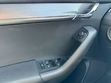 Škoda Octavia combi Style Plus 2,0 TDI 110 k - náhled 22