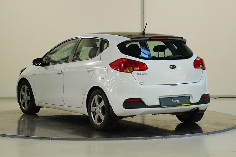 Kia Ceed - fotka 7 z 25