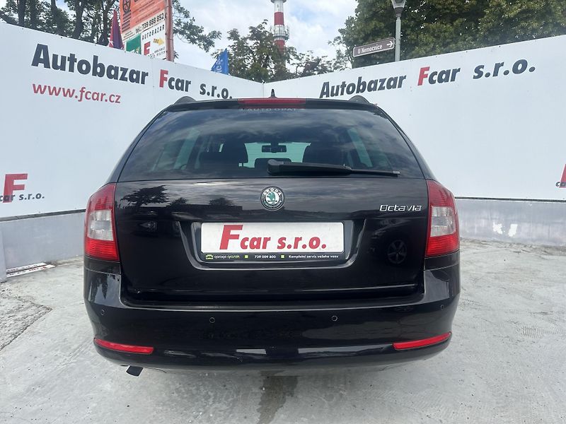 Škoda Octavia (2012) 1.2TSI DSG - fotka 5 z 25