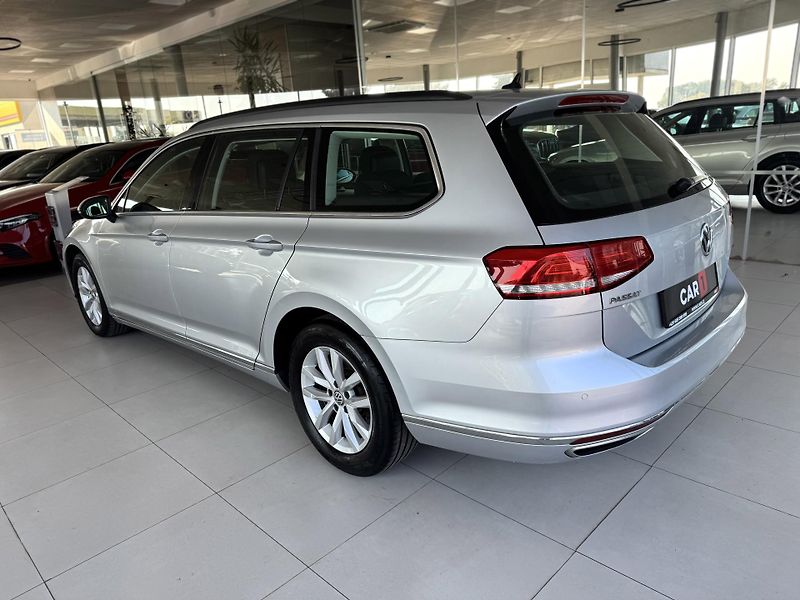 Volkswagen Passat Variant 2,0TDI DSG 140kW*Masáž*Kam*Taž - fotka 7 z 37