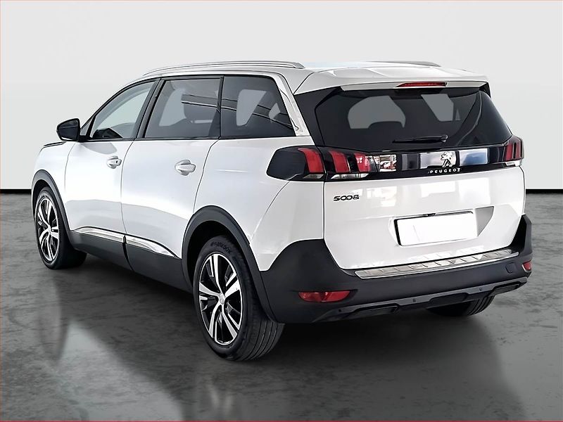 Peugeot 5008 (2018) 1.6 BlueHDi, Automat, 7 míst - fotka 4 z 20