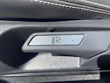 Volkswagen Golf (2012) VI 2,0TDI DSG KABRIO R-Line - náhled 16