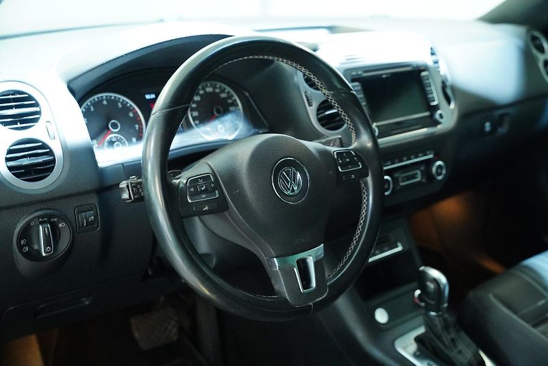 Volkswagen Tiguan - fotka 5 z 6