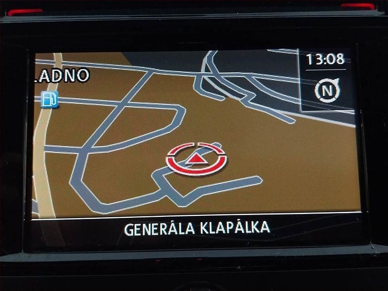 Volkswagen Tiguan (2023) 1.4 TSI, Navi, Tempomat - fotka 19 z 20