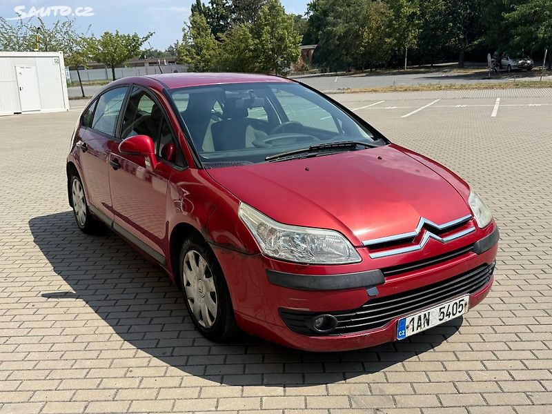 Citroën C4 (2006) 1.6i 16V, 80kw Původ ČR - fotka 7 z 18