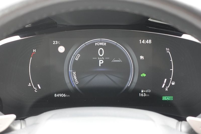 Lexus NX 350h NX350h Executive Top 4x4 - fotka 29 z 35