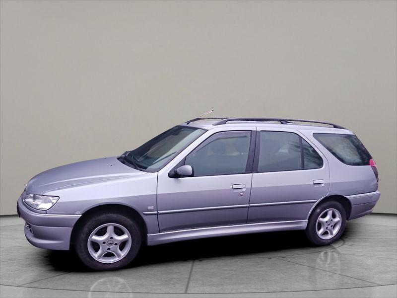 Peugeot 306 1,6 BREAK KOMBI - fotka 3 z 13